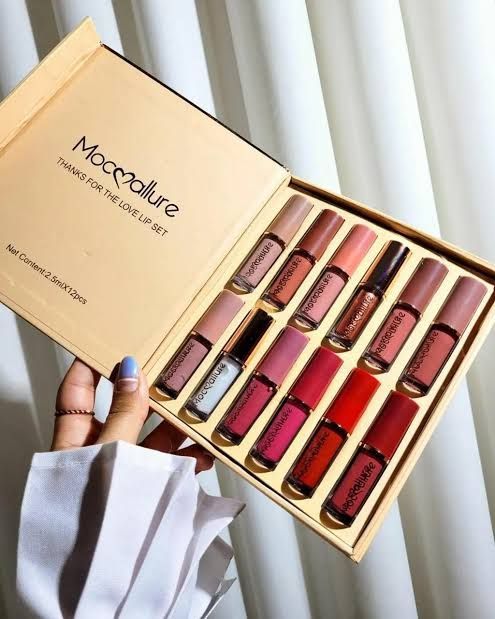 MOCALLURE 12pcs matte lip gloss set
