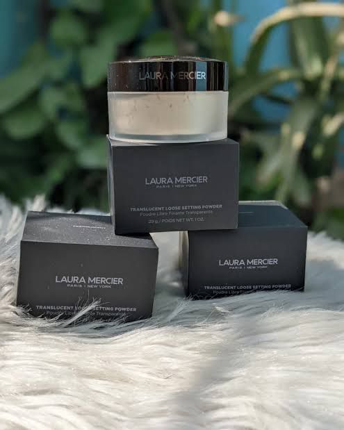 laura mercier